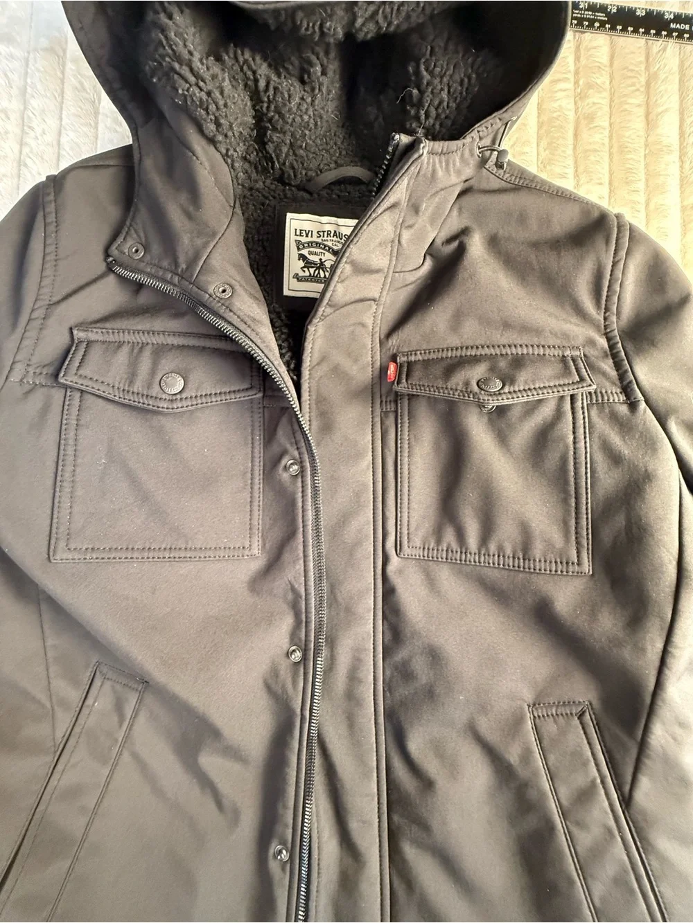 Levi's‎ Men's Black Softshell Sherpa Lined Hooded Jacket Small